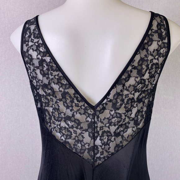 Vintage Olga Black Lace Nightgown Negligee - Picture 4 of 7